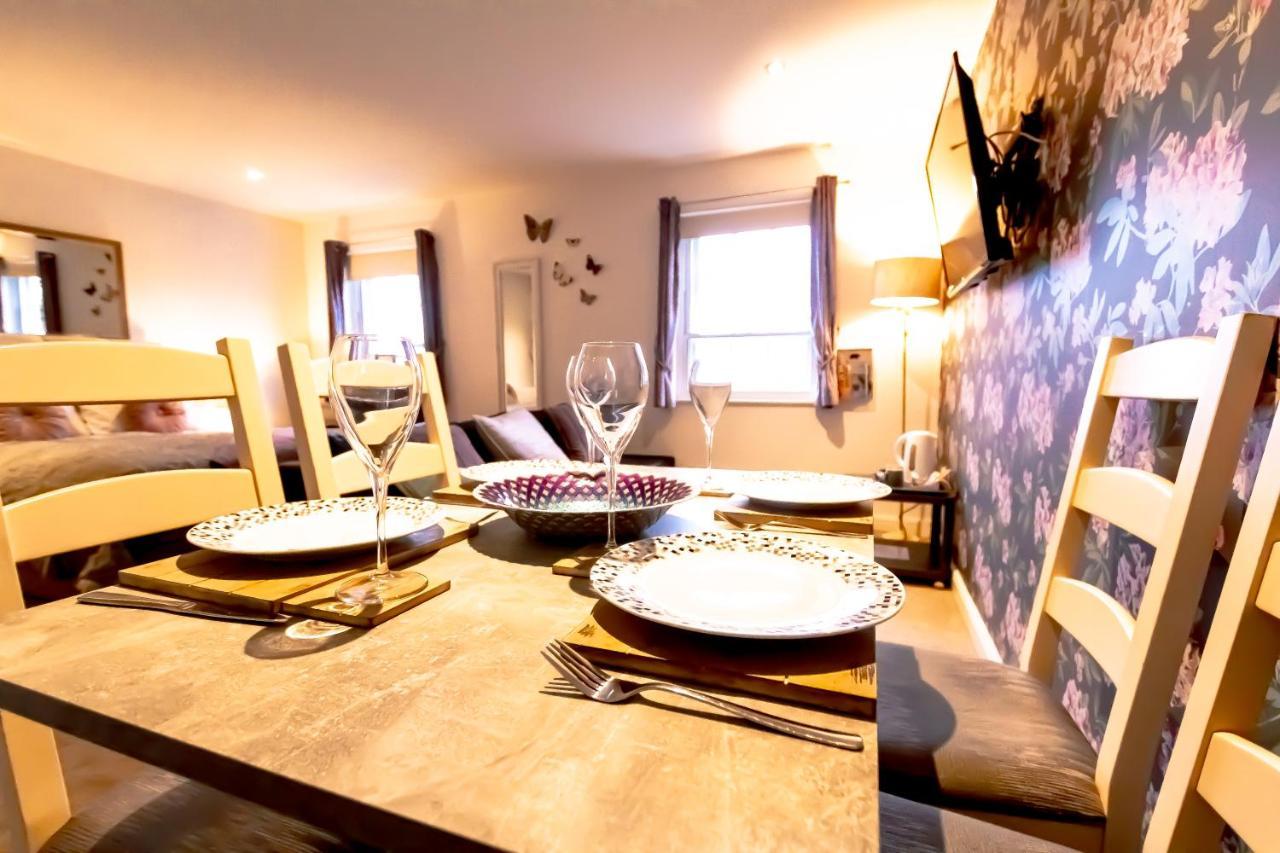 Domus House Studio Apartments In Chester City Centre With Free Parking By Rework Accommodation 外观 照片