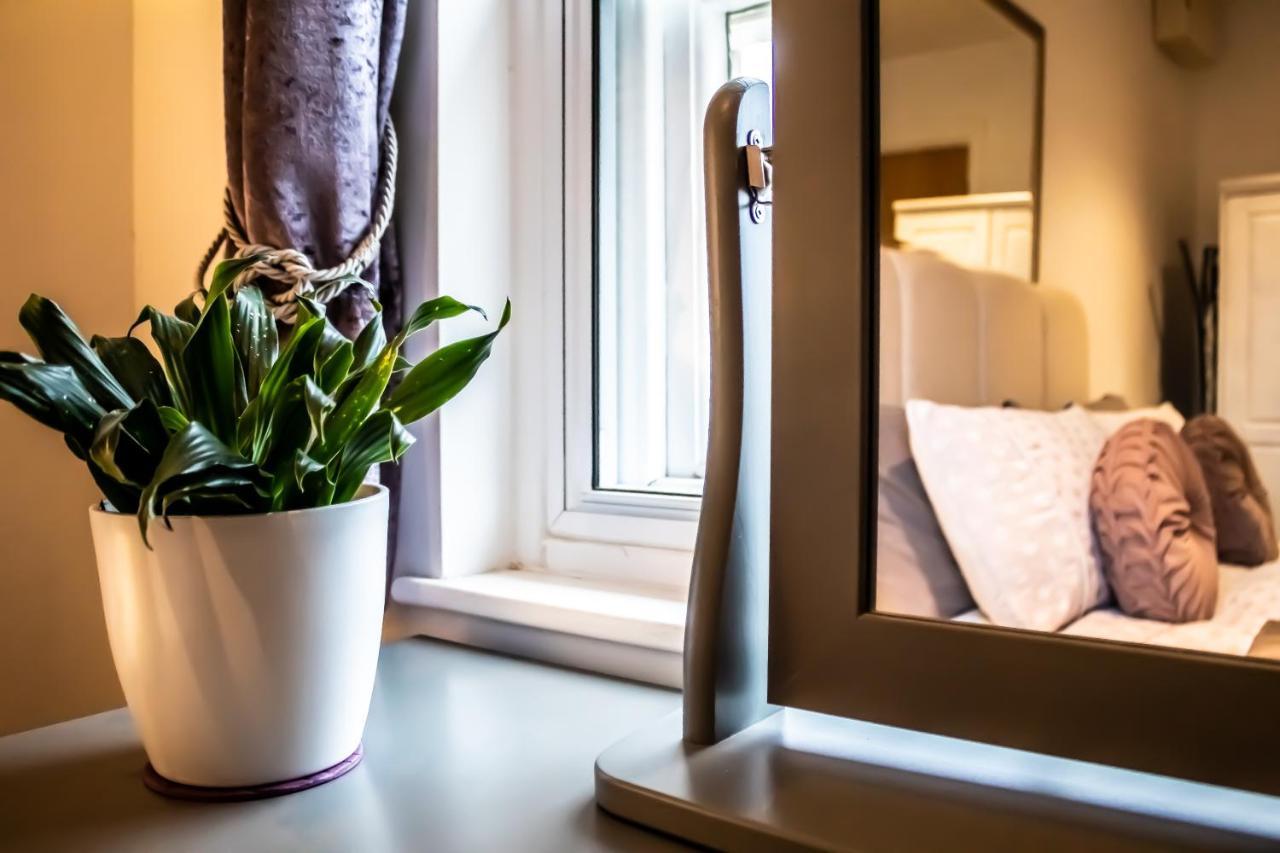Domus House Studio Apartments In Chester City Centre With Free Parking By Rework Accommodation 外观 照片