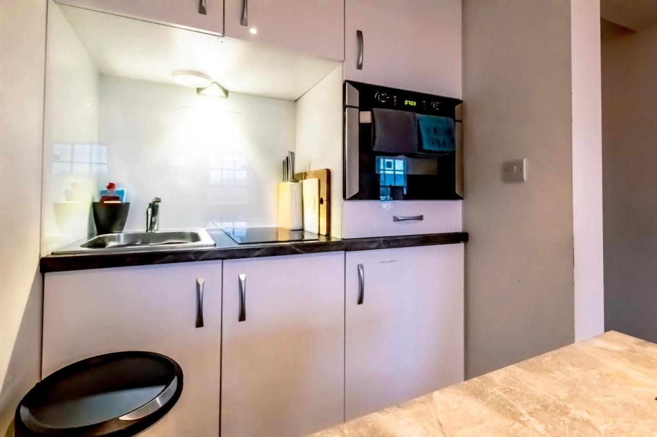 Domus House Studio Apartments In Chester City Centre With Free Parking By Rework Accommodation 外观 照片