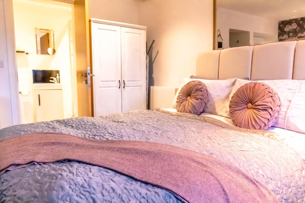 Domus House Studio Apartments In Chester City Centre With Free Parking By Rework Accommodation 外观 照片